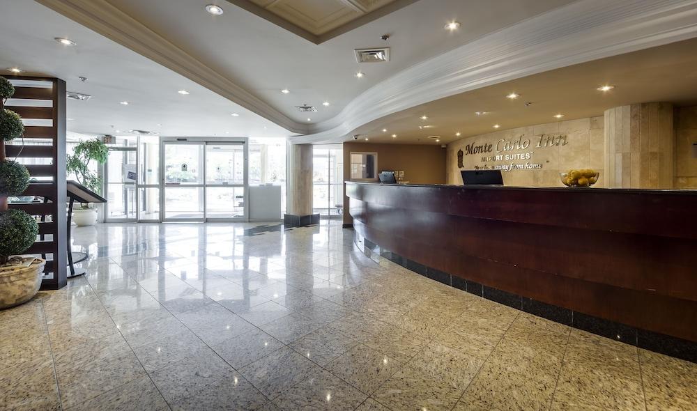 Monte Carlo Inn Airport Suites - Reception