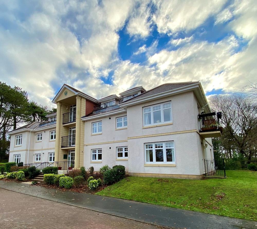 Ailsa Apartment Turnberry - Quality Holiday Home - Featured Image