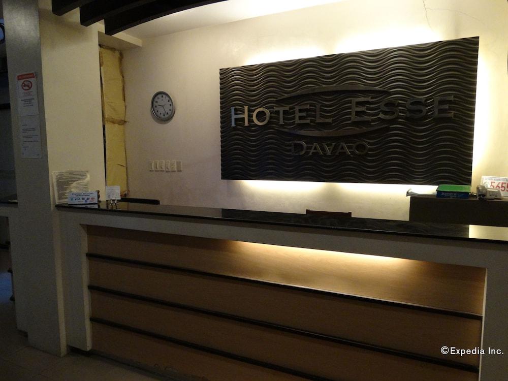 Hotel Esse Davao - Reception