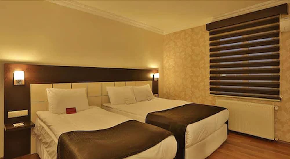 Garni Hotel - Room