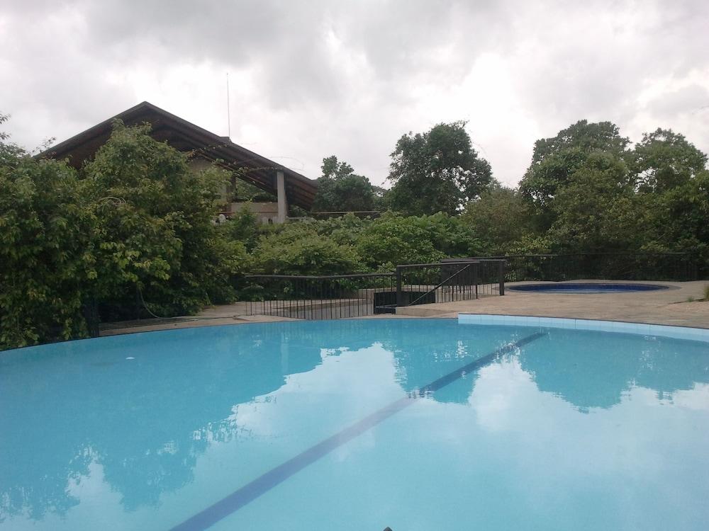 Kithul Kanda Mountain Resort - Outdoor Pool