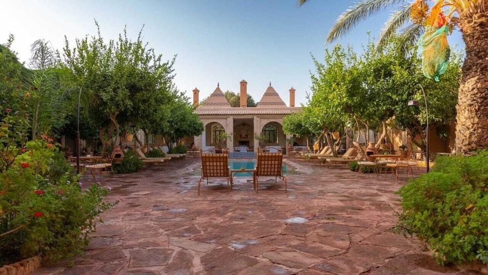 Riad Jnane Ines - Property Grounds