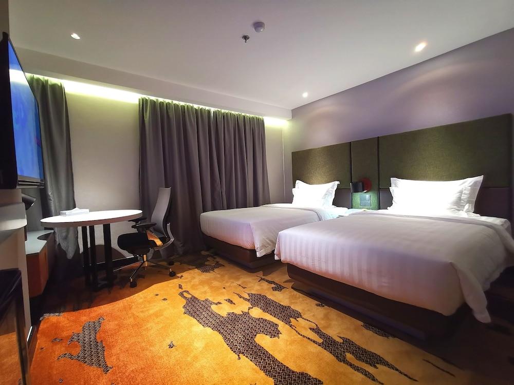 King Park Hotel Kota Kinabalu - Room