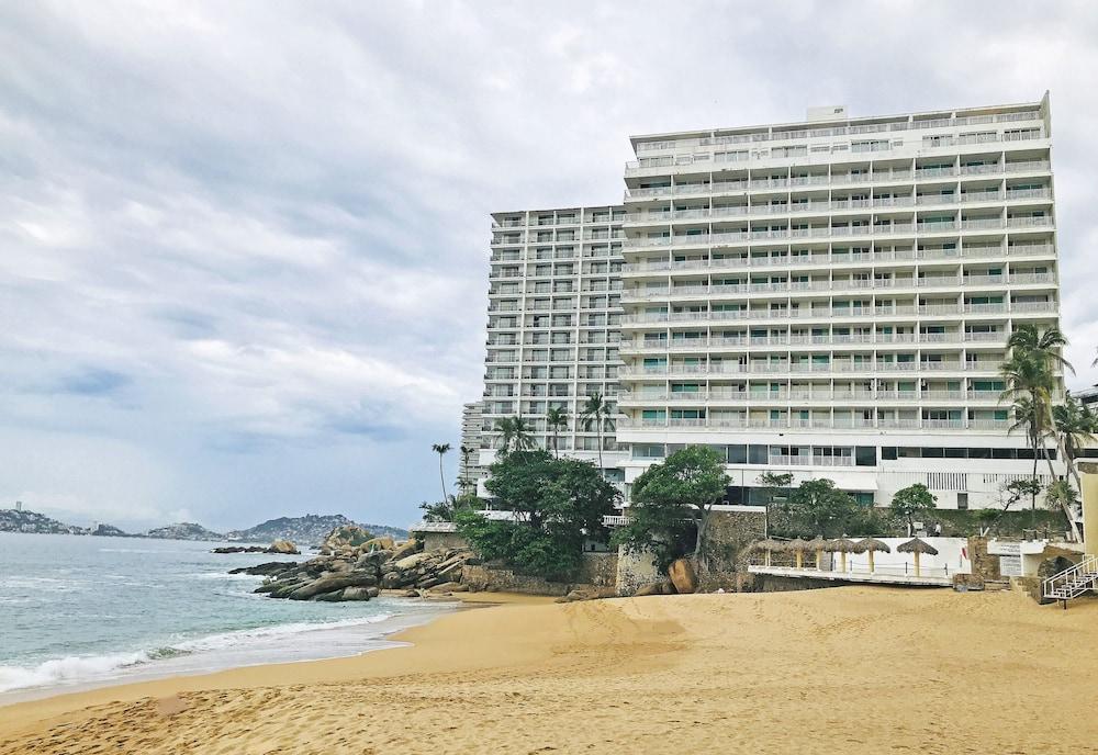 Hotel El Presidente Acapulco - Featured Image