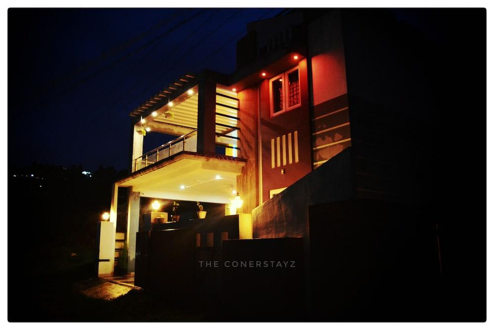 The Conerstayz - Featured Image