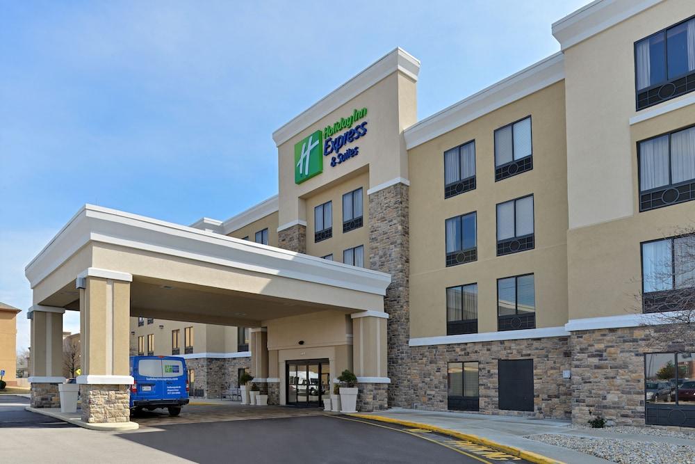 Holiday Inn Express and Suites Indianapolis W- Airport Area, an IHG Hotel - Exterior