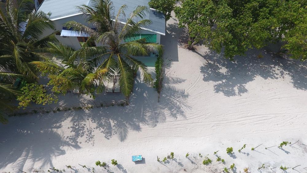 Ithaa Beach Maldives - Aerial View