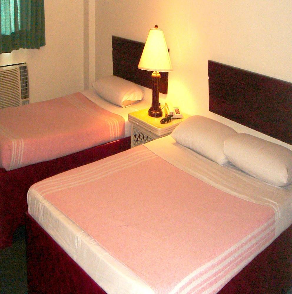New Solanie Hotel - Room