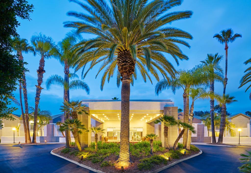 Hotel Karlan San Diego - a DoubleTree by Hilton - null