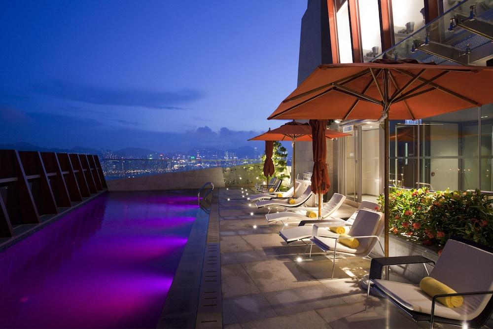 Nina Hotel Kowloon East - Outdoor Pool