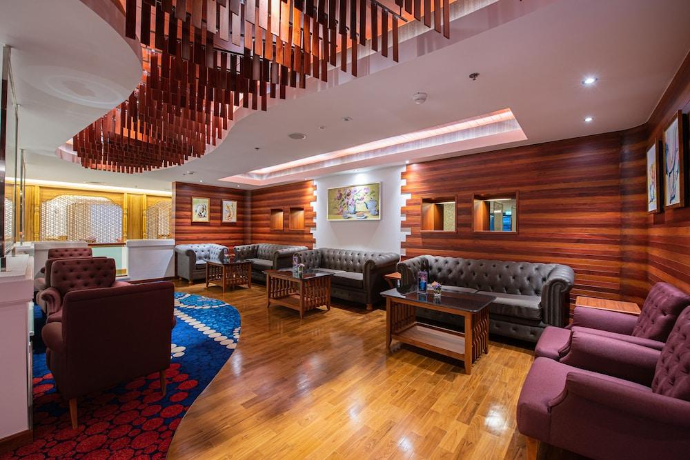 Empress Premier Hotel - Lobby Lounge