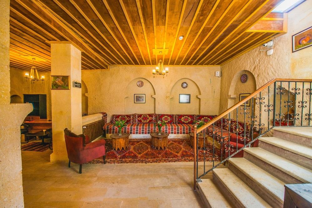 Garden Inn Cappadocia - Lobby Sitting Area