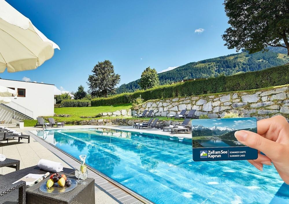 Das Alpenhaus Kaprun - Outdoor Pool