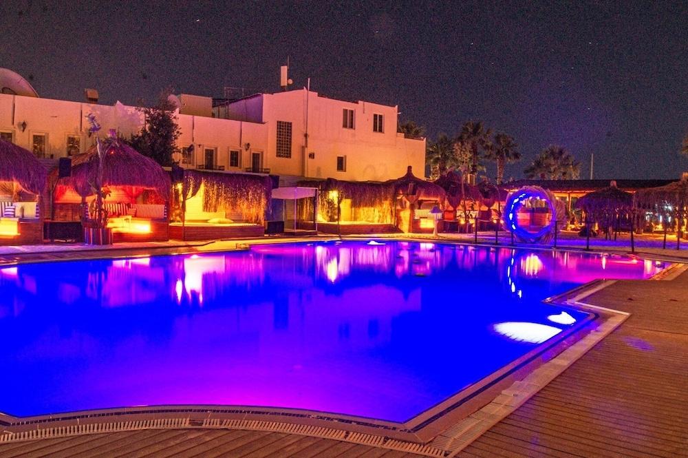 Dream Palace Hotel - Adults Only - Outdoor Pool