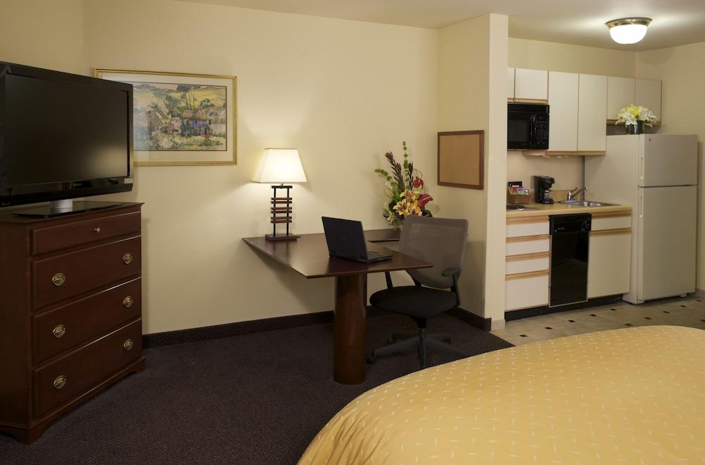 Larkspur Landing Pleasanton - An All-Suite Hotel - Room