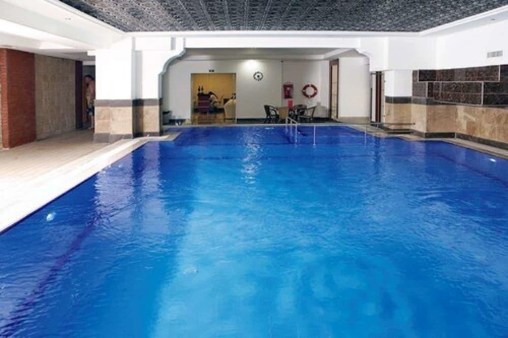 Grand Hotel Temizel - Indoor/Outdoor Pool