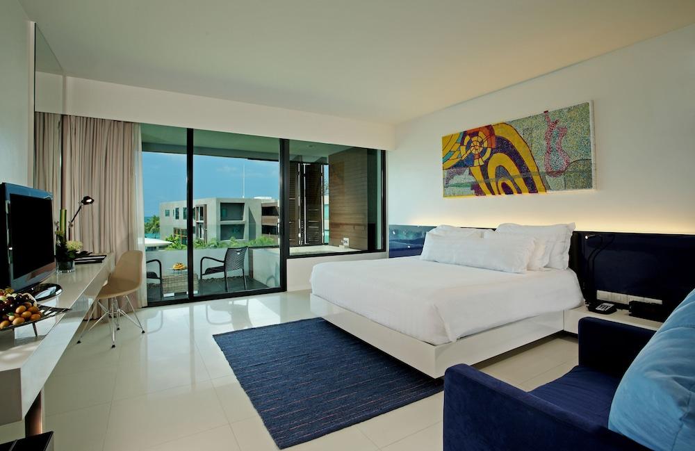 B-Lay Tong Beach Resort - Room