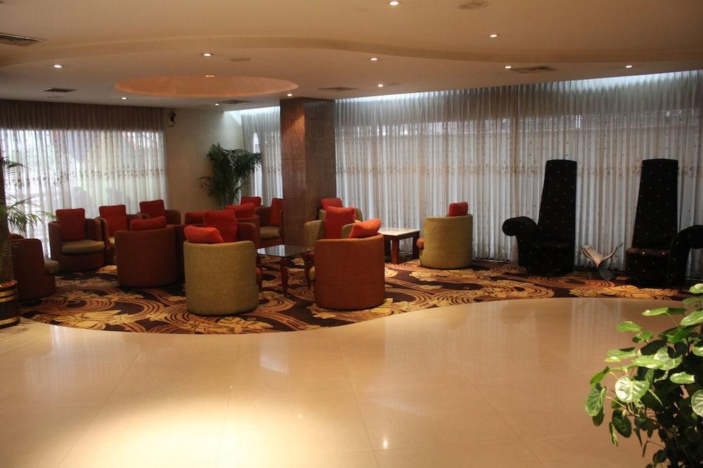 Hotel Bengal Inn - Lobby Lounge