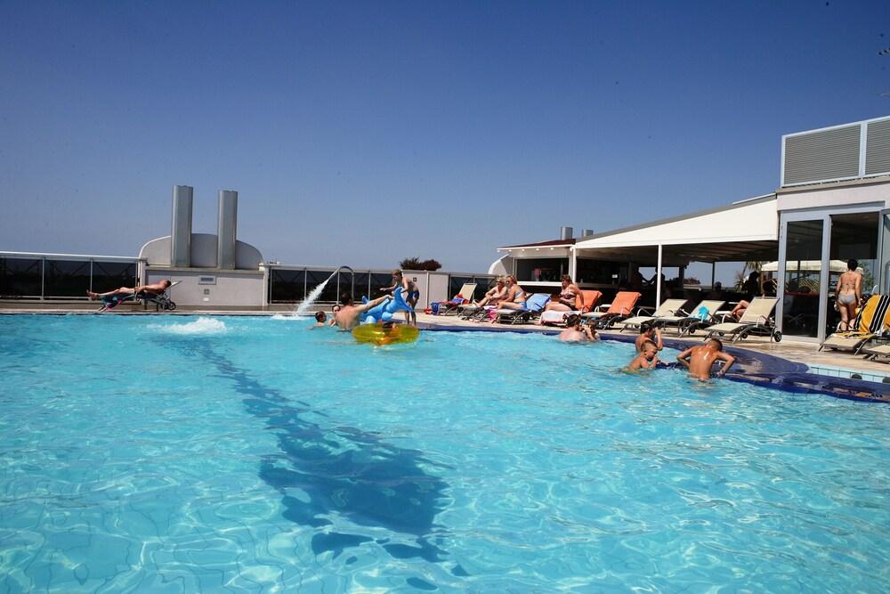 Eraclea Palace Hotel - Rooftop Pool