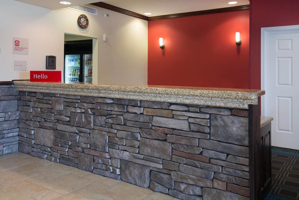 TownePlace Suites by Marriott Pocatello - Reception