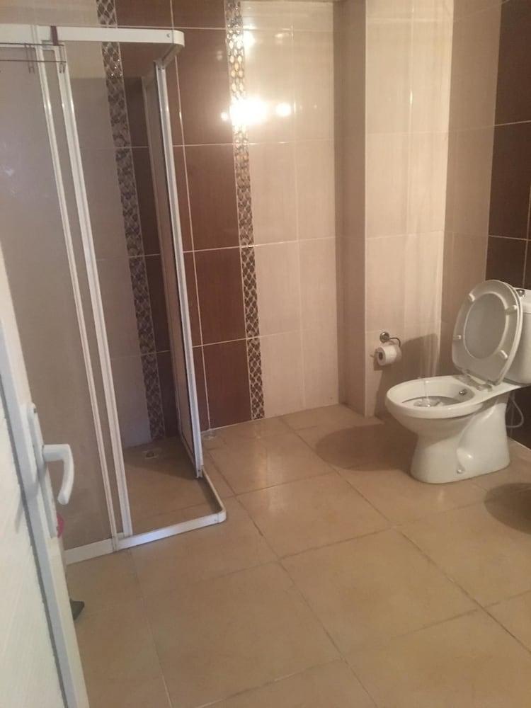 Otel Celik Palas - Bathroom