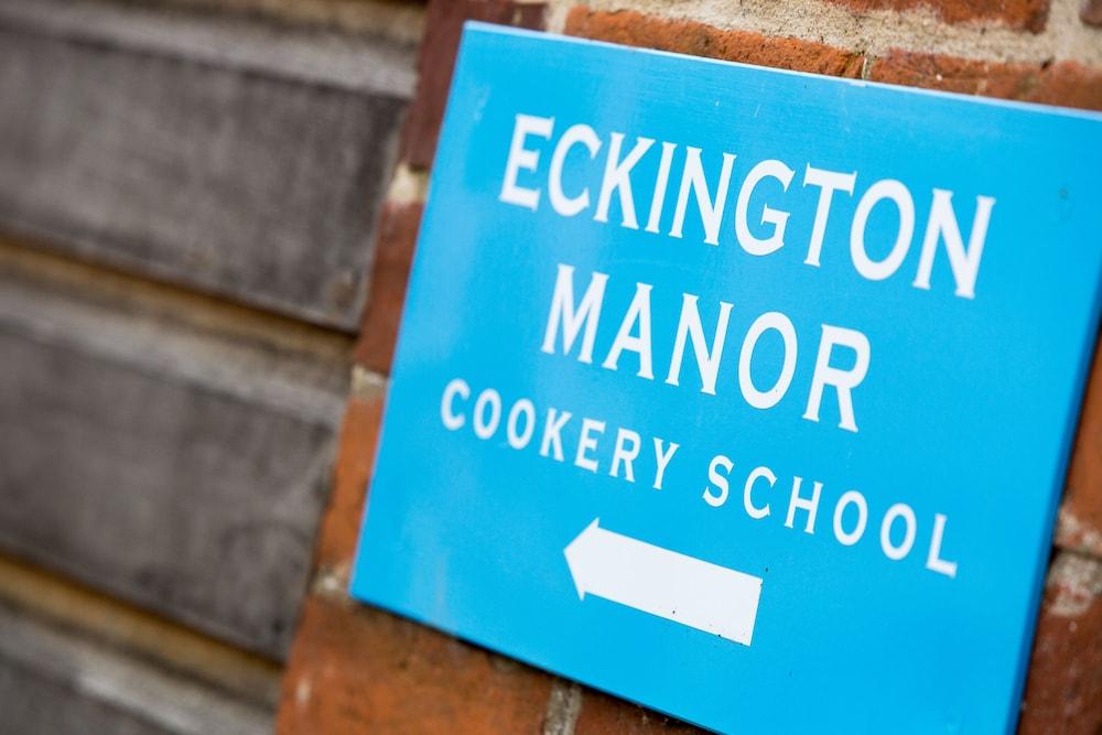 Eckington Manor - Exterior