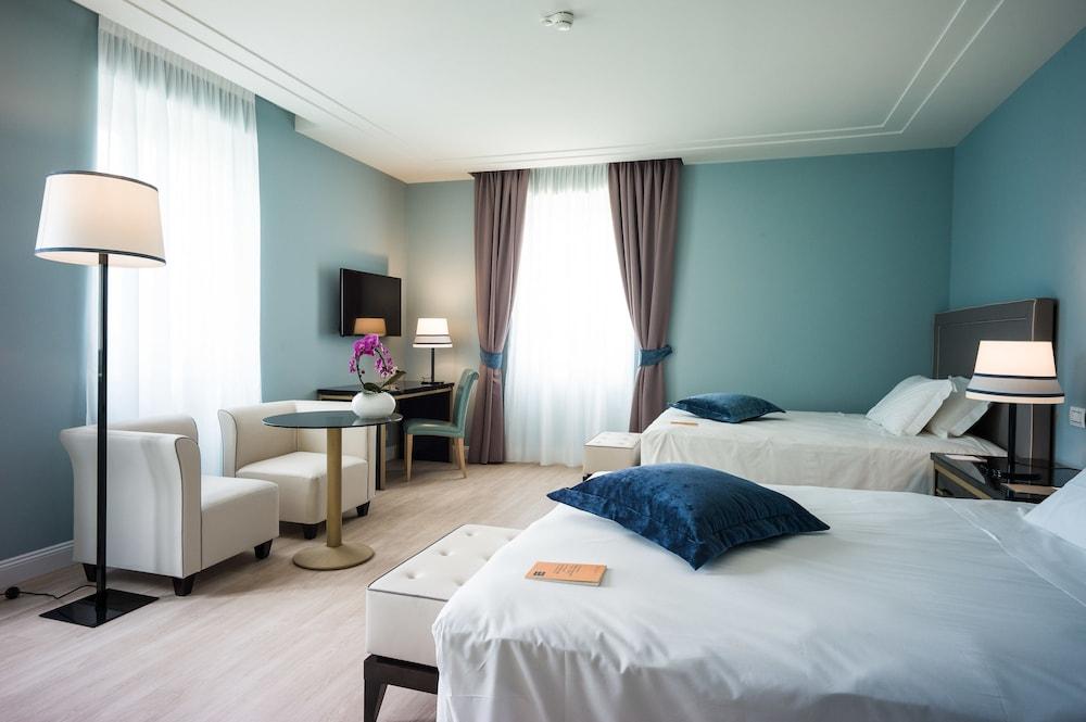 Hotel Turin Palace - Room