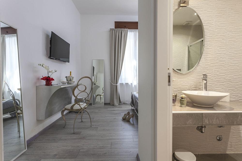 Rome Eco Suites - Room