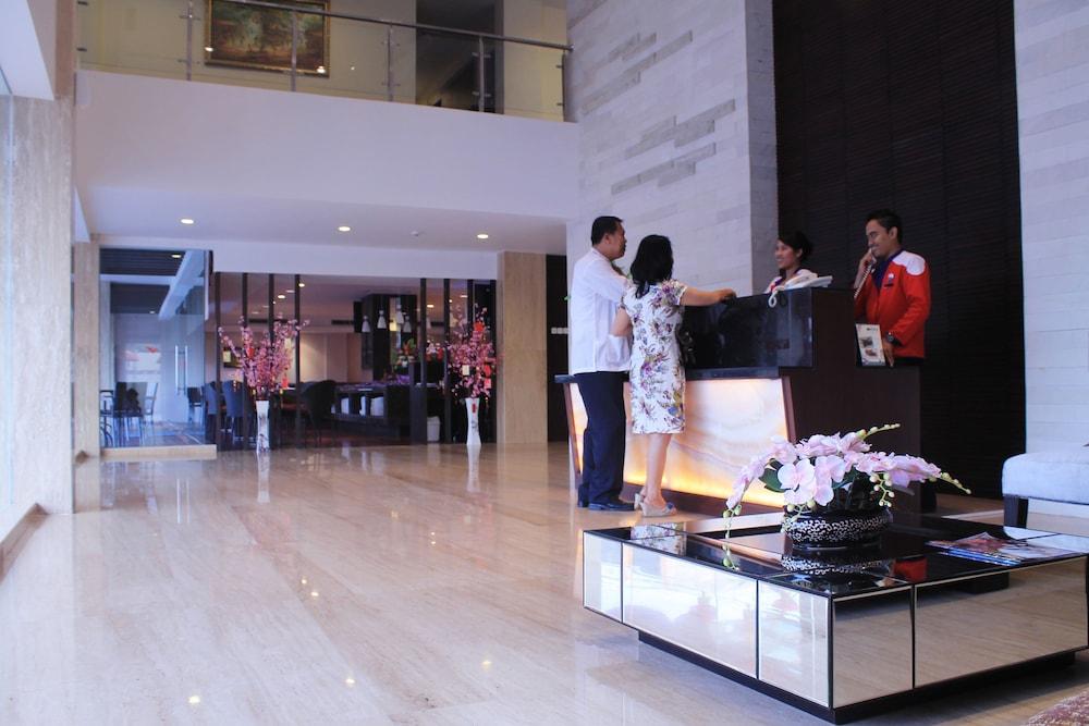 Cititel Hotel Pekanbaru - Reception