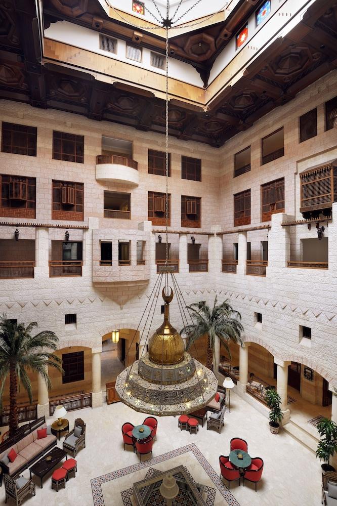 Mövenpick Resort Petra - Lobby