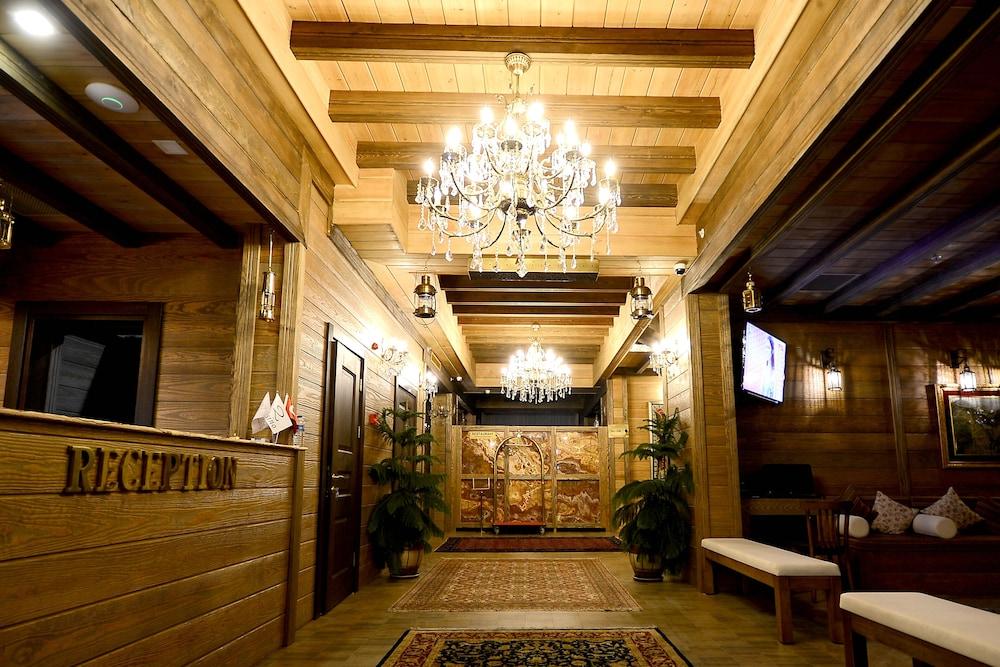 Royal Uzungol Hotel Spa & Restaurant - Reception