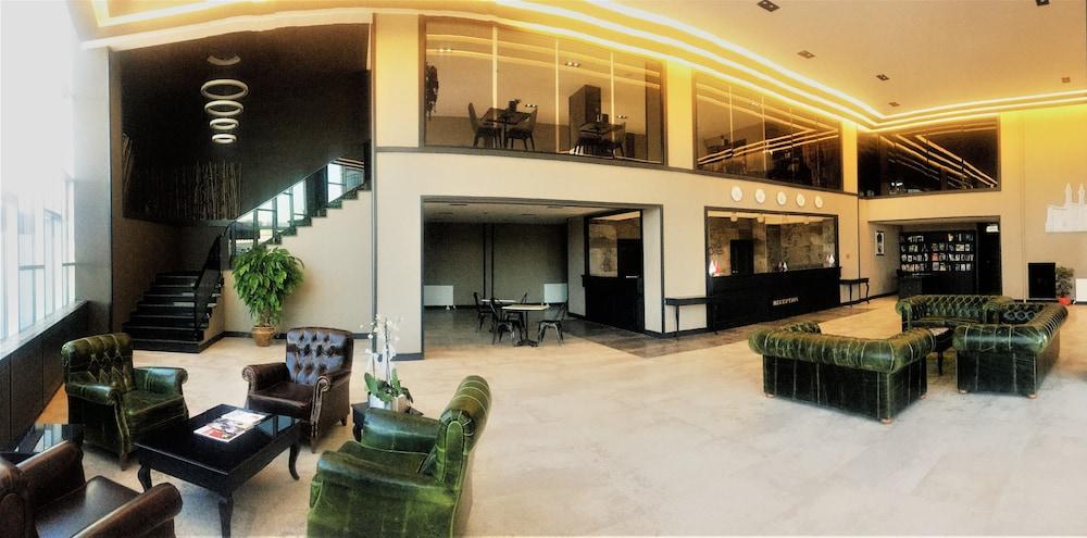 Grand Pasabey Otel - Lobby Sitting Area