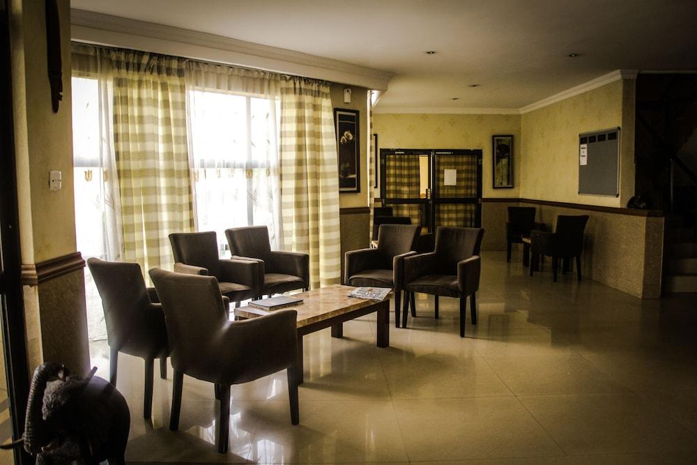 Mika Hotel, Kabulonga - Lobby Sitting Area