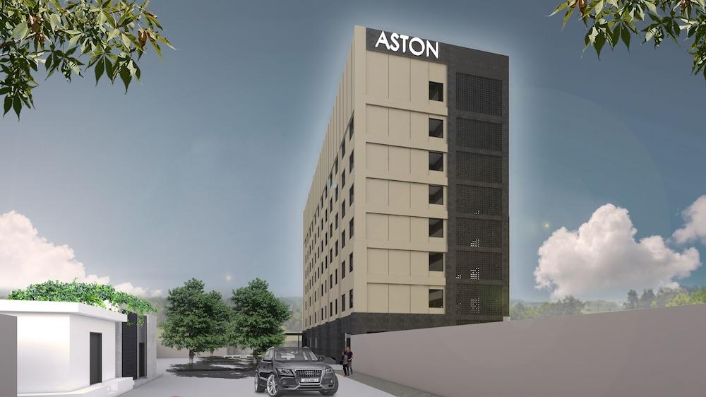 ASTON Cilegon Boutique Hotel - Featured Image