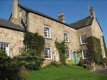 Norton House B&B & Cottages - Featured Image