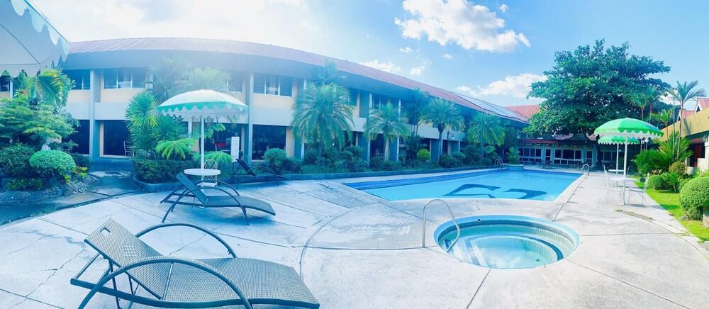 Maharajah Hotel - Outdoor Pool