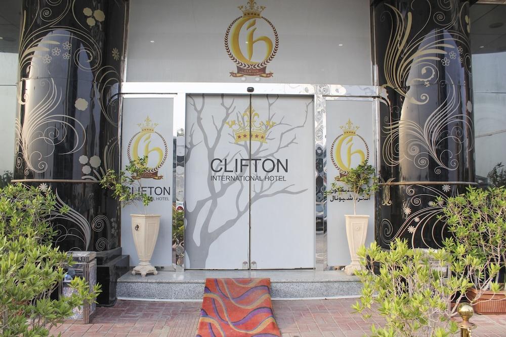 OYO 137 Clifton International Hotel - Exterior