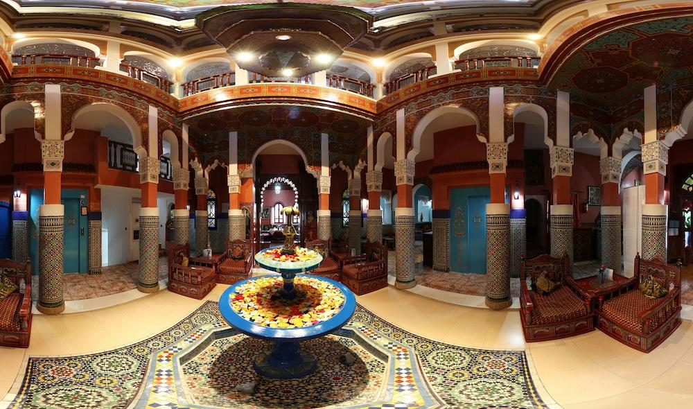 Moroccan House Hotel Marrakech - Featured Image