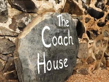The Coach House - Property Grounds