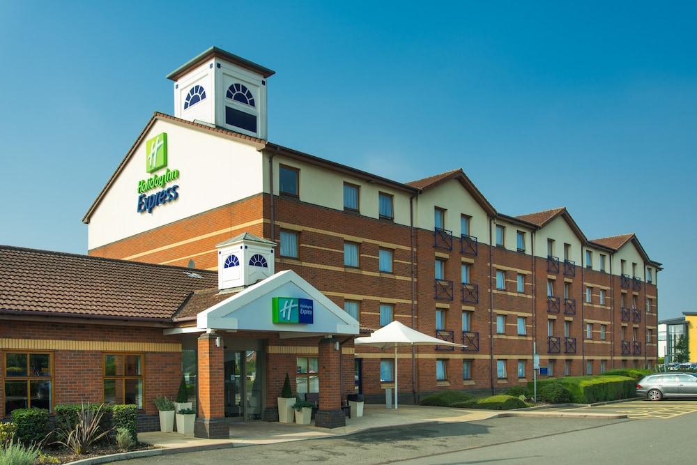 Holiday Inn Express Derby Pride Park, an IHG Hotel - Featured Image