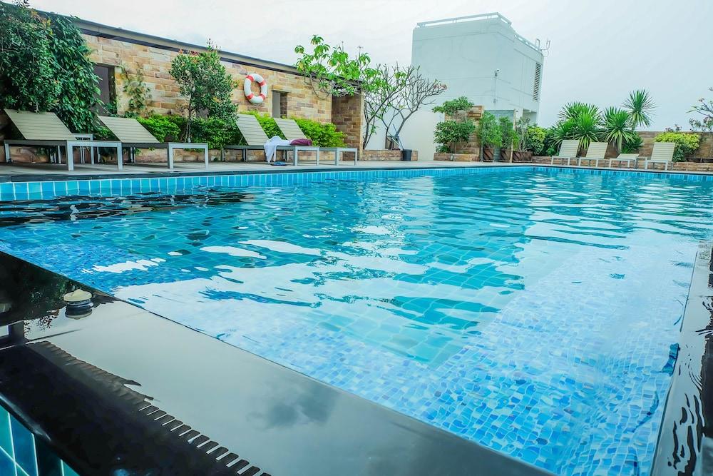 Park Village Rama II - Outdoor Pool
