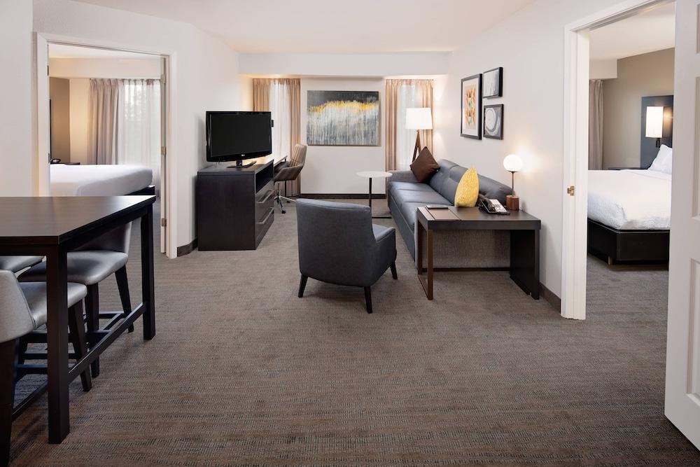 Residence Inn by Marriott Arlington - Room