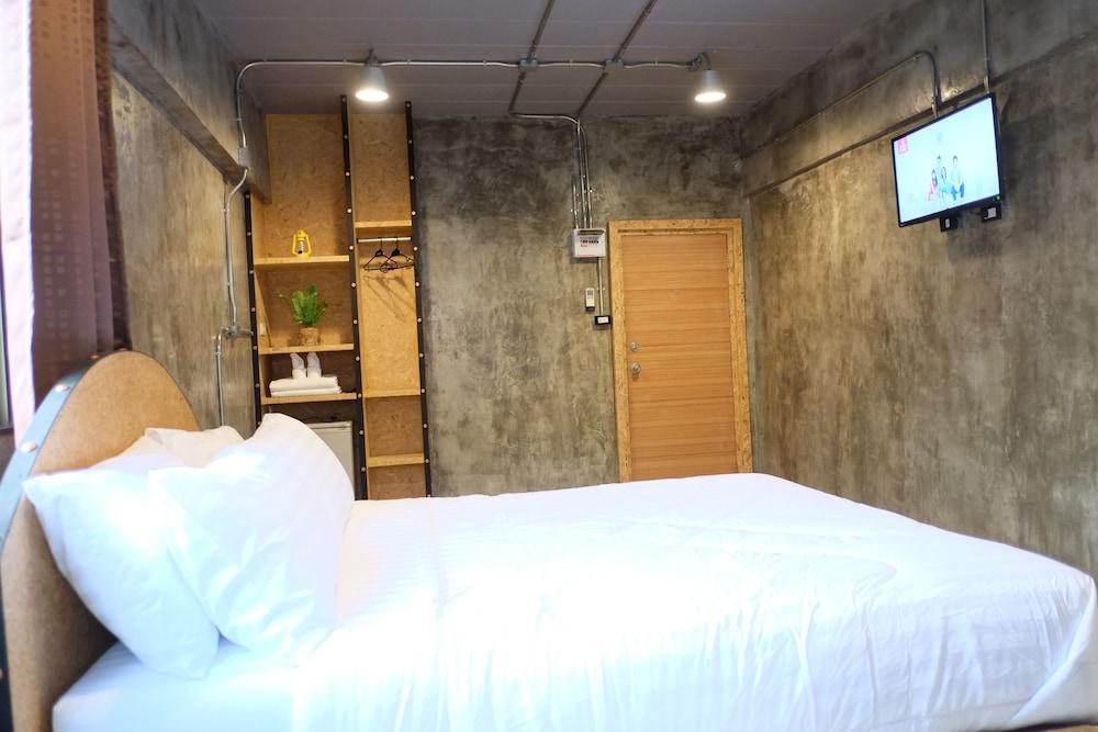 Area 69 Don Muang Maison - Room