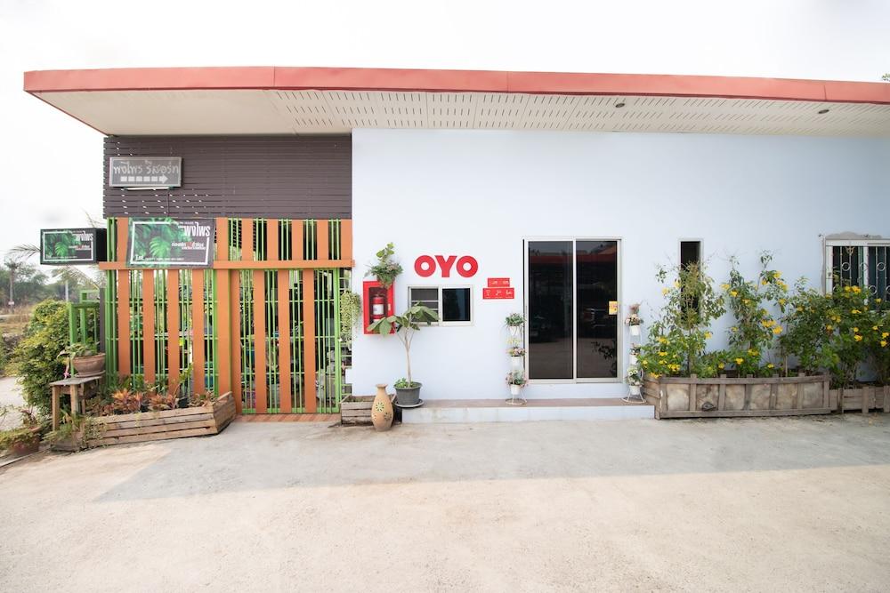 OYO 644 Pong Pai House - Featured Image
