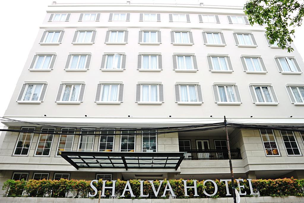 Hotel Shalva Jakarta - Sample description