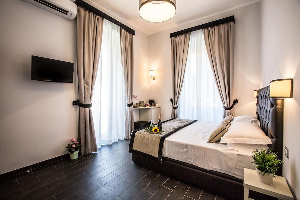 San Pietro Leisure and Luxury - Room
