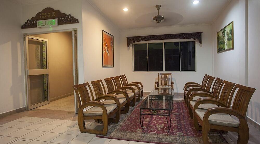 Seri Malaysia Bagan Lalang - Lobby Sitting Area