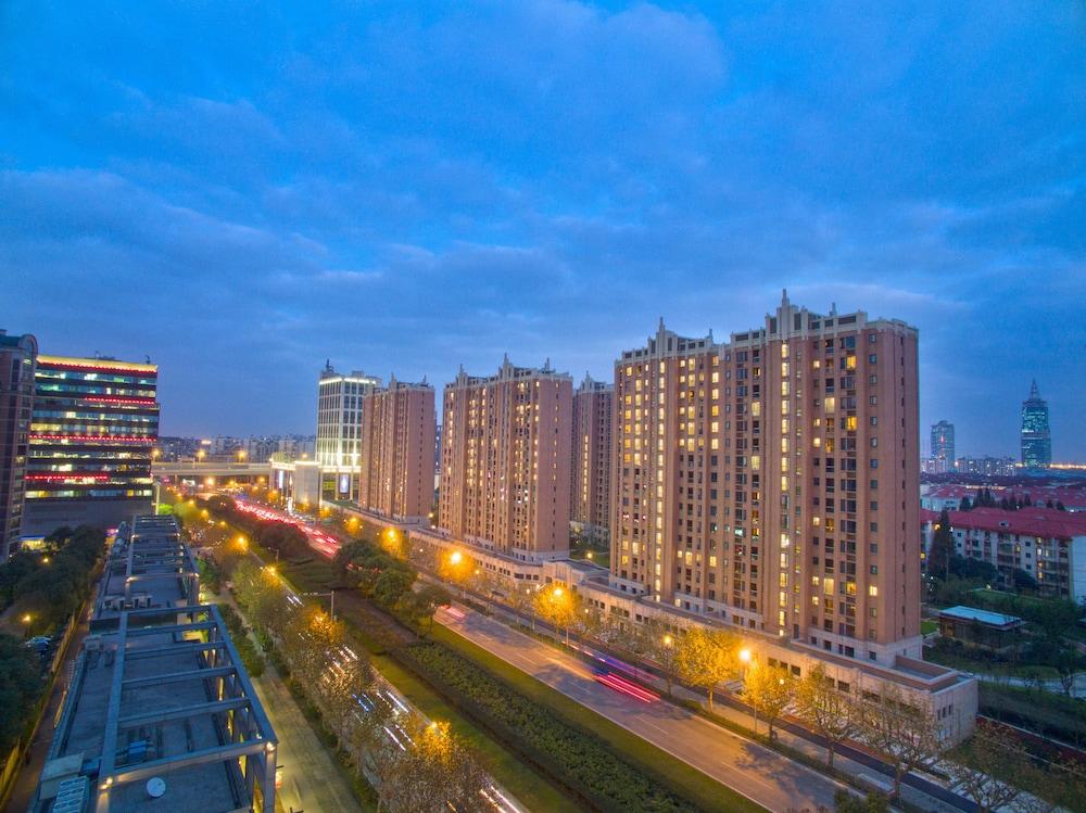 Green Court Place Jinqiao Middle Ring Shanghai - Featured Image