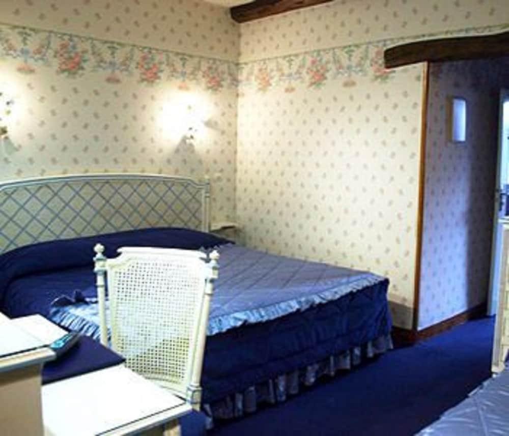 Grand Hotel Dechampaigne - Room