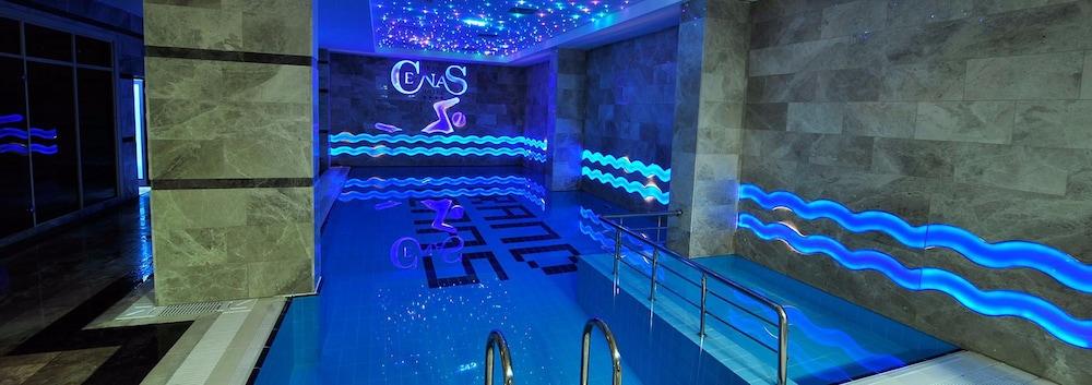 Grand Cenas Hotel - Indoor Pool